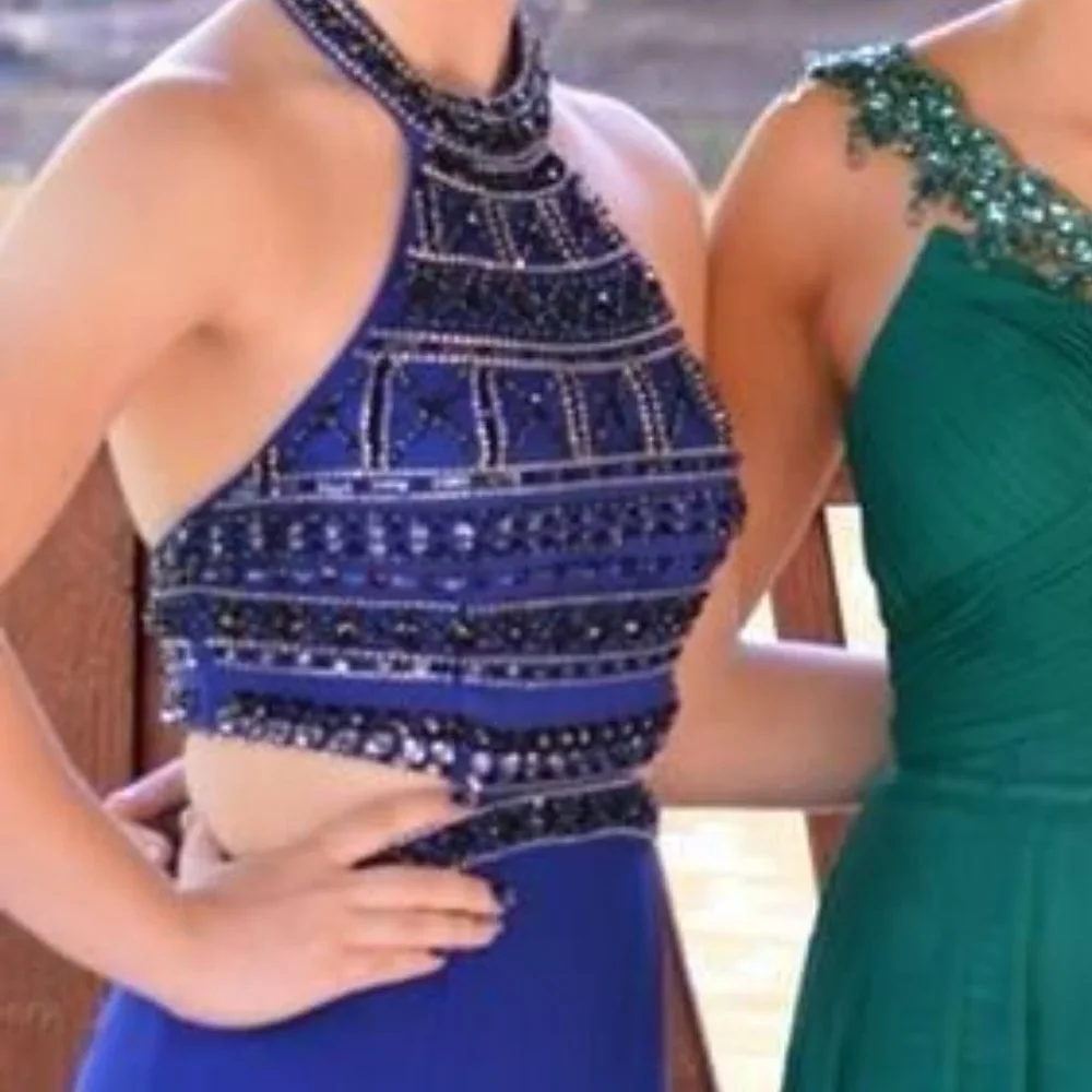 Prom Dress - Picture 4 of 5